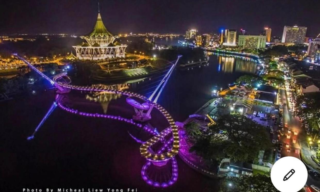 Riverbank Suites Waterfront Kuching Exterior photo